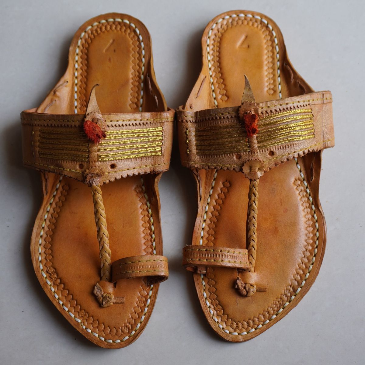 Kolhapuri Chappal